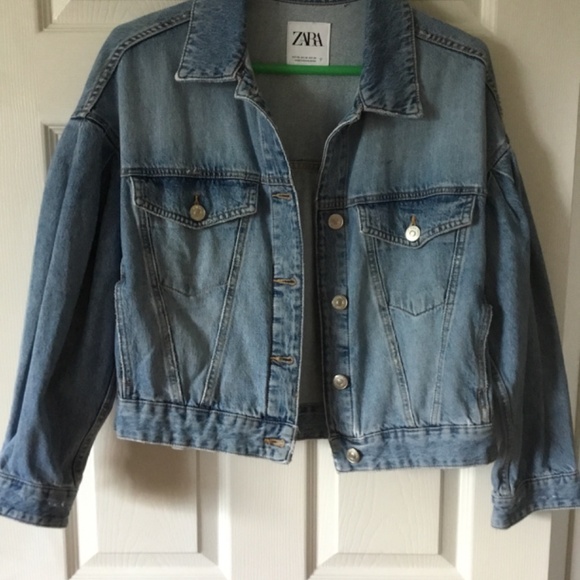 NWOT Oversized Denim Jacket - Picture 5 of 6